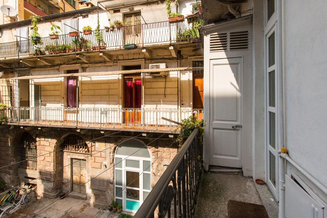 Mole Antonelliana & Royal Gardens Cozy Studio Turim Exterior foto
